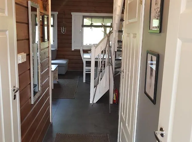 Levinlento Alpehytte *